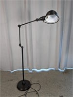 (1) VIntage Brass Floor Lamp