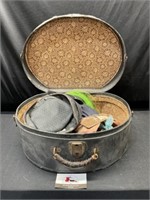 Vintage hat box and ladies hats