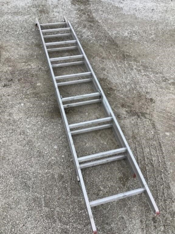 Alumium extension Ladder