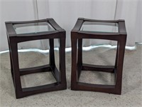 Pair of wooden Side Tables