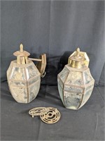 (1) Vintage Brass Hanging Lamp