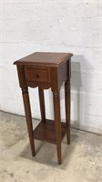 Small Pier 1 Side Table W/Drawer U12 A