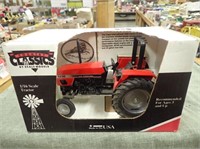 Country Classics Scale Models Case IH 4230