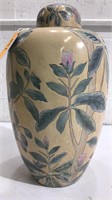 Porcelain Vase M15B