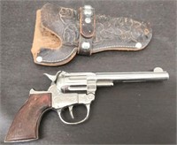 Hurley Cap Gun w/ Leather Holster