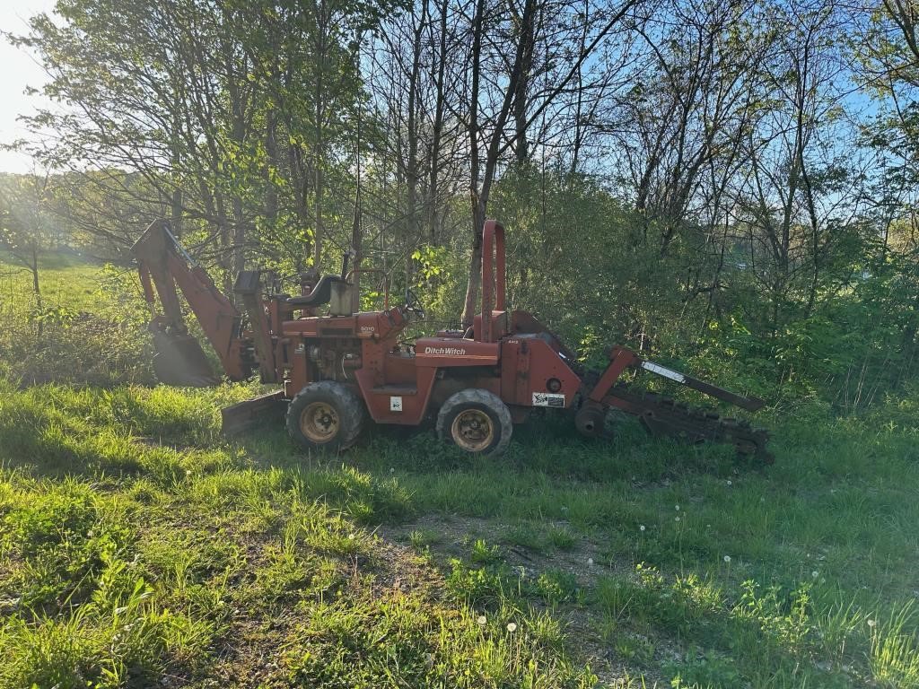 DITCH WITCH 5010