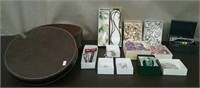 Box-Beaded Jewelry, Sleeve Holders, Key Chain,