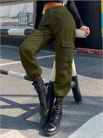 Female Cargo Pants Size: XS (2). Army Green. See