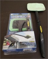 Pair of Windshield Wonder Cleaners. 1 New in