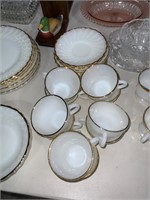 anchor hocking large lot of cups and saucers