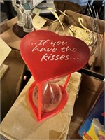 IF YOU LOVE THE KISSES HOUR GLASS