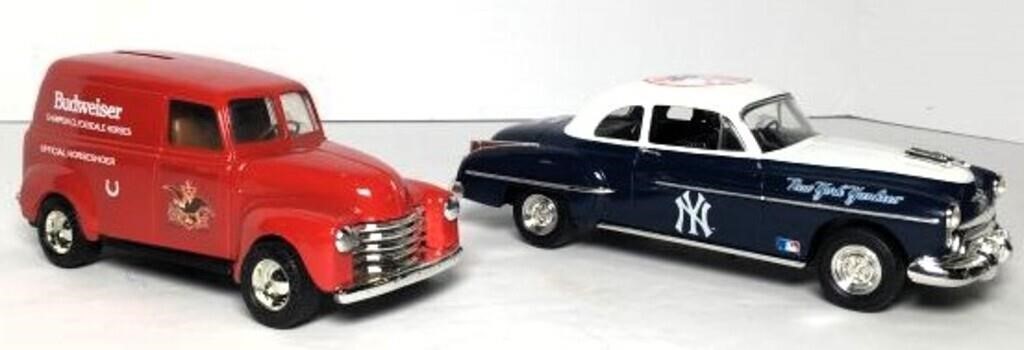 ERTL Budweiser Bank, New York Yankees Die Cast Car