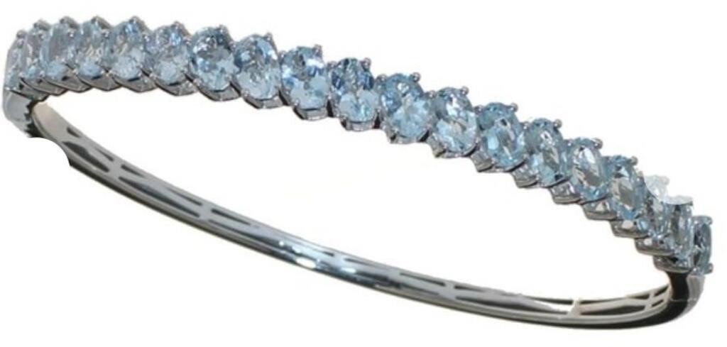 Natural 9.66 Ct Aquamarine Bangle Bracelet 
Pgl