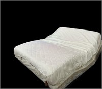 Queen Adjustable Massagung Bed Frame w’ Serta