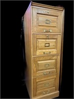 Oak 4 Drawer File Cabinet w’ Key