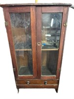 Child’s China Cabinet (Glass is Cracked)