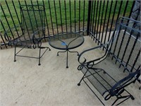 2 METAL CHAIRS AND SMALL TABLE
