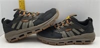 USED 2 TIMES SKETCHERS-GOGOMAT ARCH SZ 10 MENS