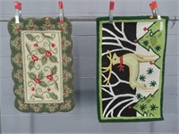 2x The Bid Decorative Holiday Rugs