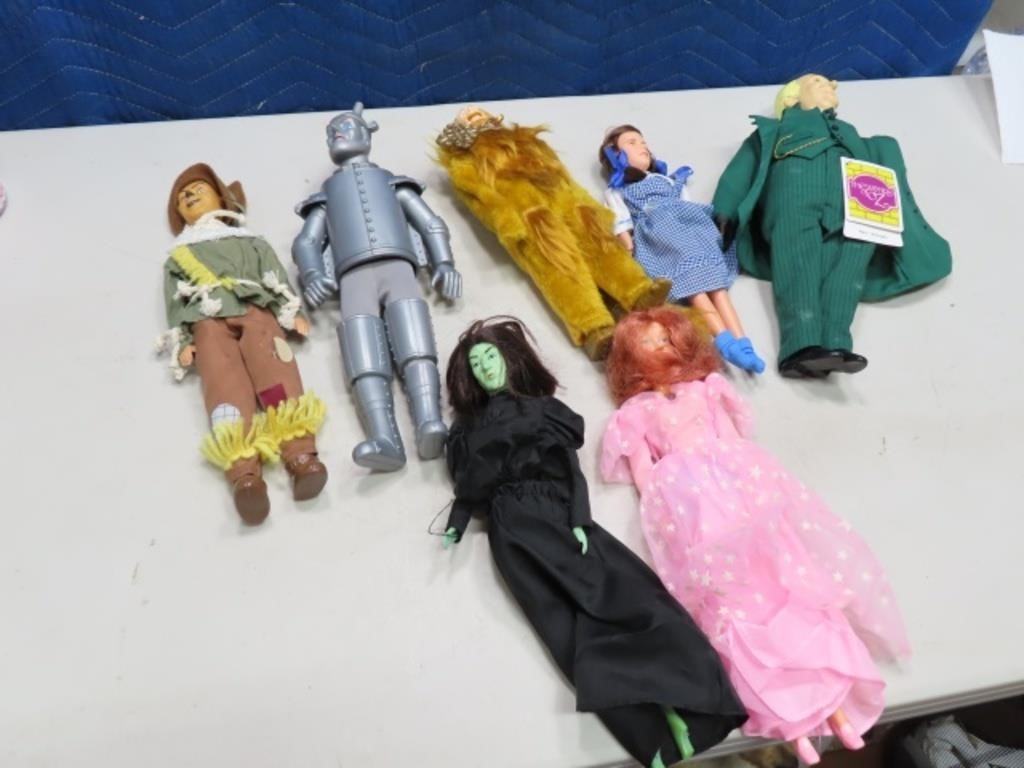 (7) WIZARD OF OZ Action Figure Toys (most 80s)