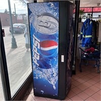Pop can Vending Machine PE 2848