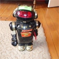 BATTERY OPERATED ROBOT- UNTESTED