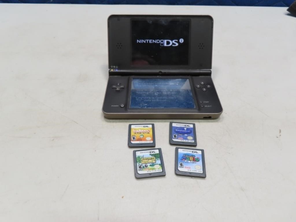Nintendo DSiXL Gray Video System + (4) Games