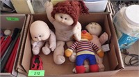 VINTAGE CABBAGE PATCH DOLLS & ELMO (SEE PICS FOR >
