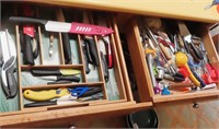 (2) Drawers in Kitchen incl. Kitchenaid Cutlery