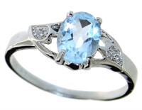 Oval 1.68 ct Natural Blue Topaz & Diamond Ring