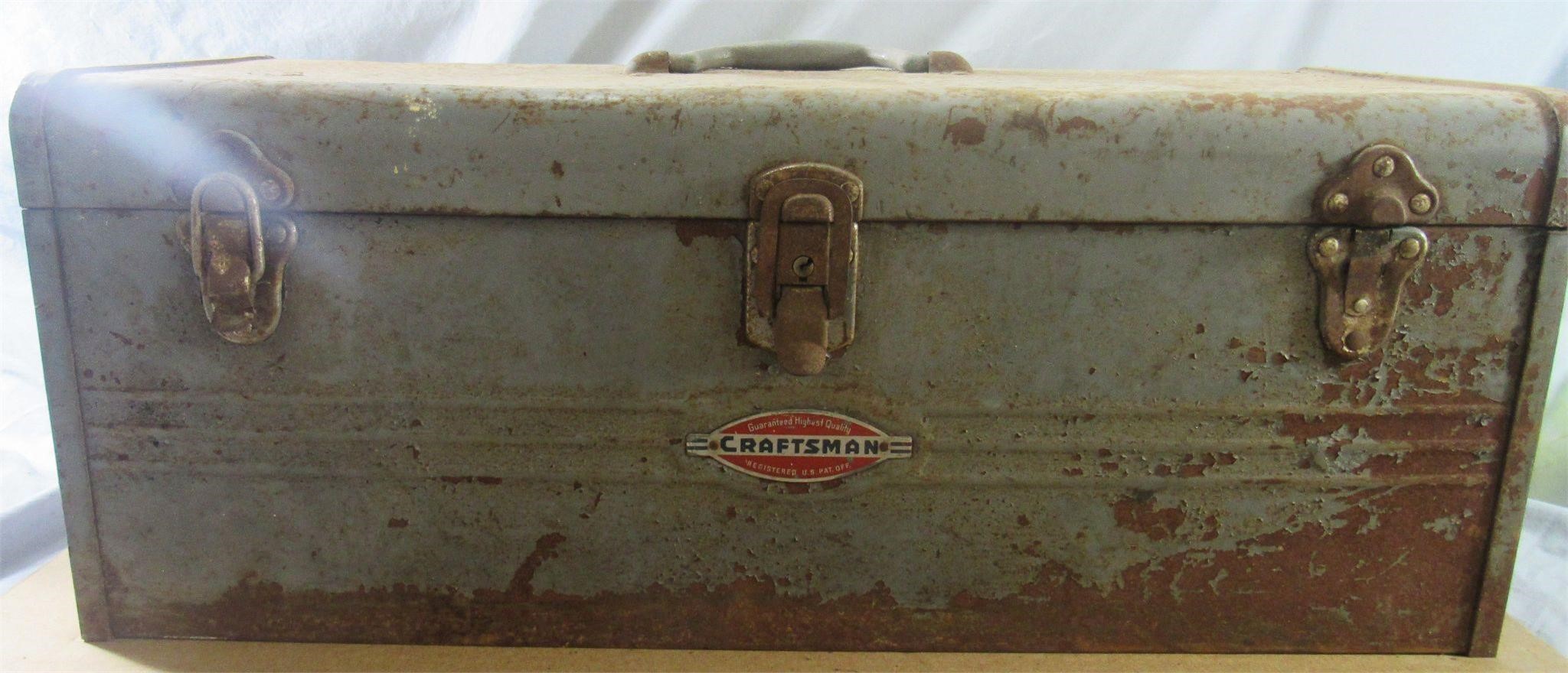 VINTAGE CRAFTSMAN LARGE TOOLBOX WITH TRAY