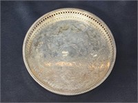 SILVERPLATED ROUND TRAY MADE IN SHEFFIELD ENGLAND