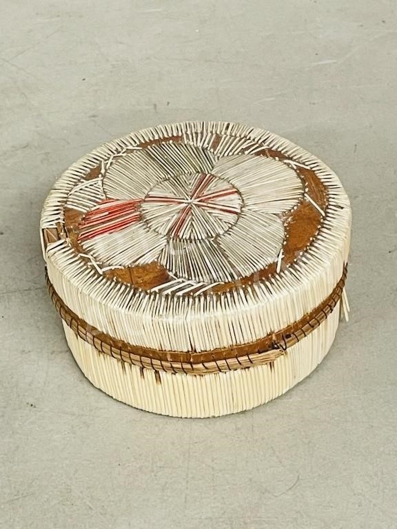 native quill basket- 5.5" wide