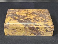 TWO'S COMPANY 4"X6" STONE BOX WITH HINGED LID