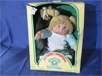 vintage cabbage patch doll with box and docs