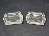 PAIR OF MATCHING CRYSTAL ASHTRAYS (CHIPPED)