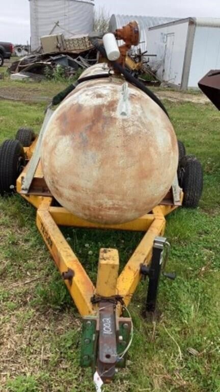 Propane tank converted to a fuel tank w/trailer