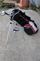 Junior Golf Clubs & Carry Bag / NIKE