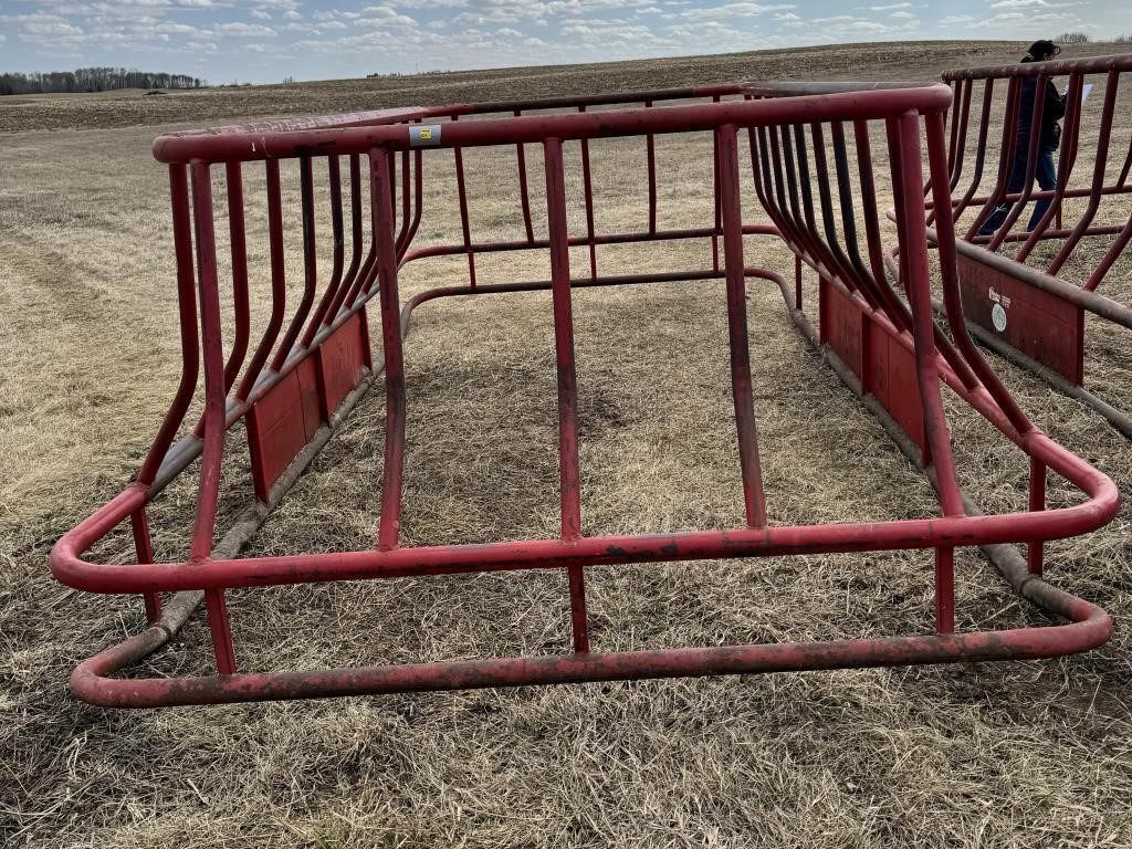 Ranchers Live Stock 3 Bale - Bale Feeder