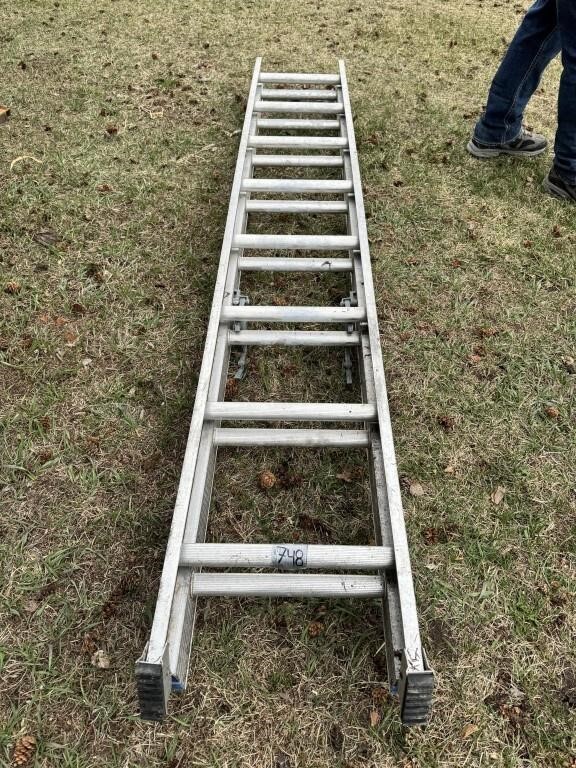 14 ft Alluminum Ladder - Extendable