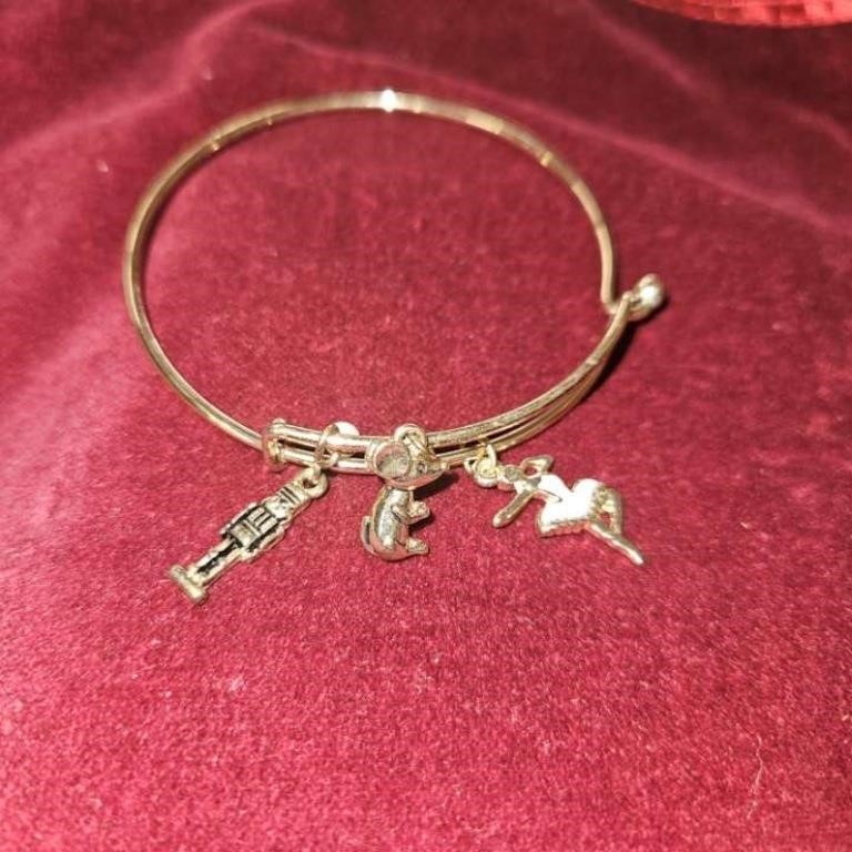 charm bracelet with 3 charms