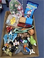 Mixed lot of toys/figures Roblox