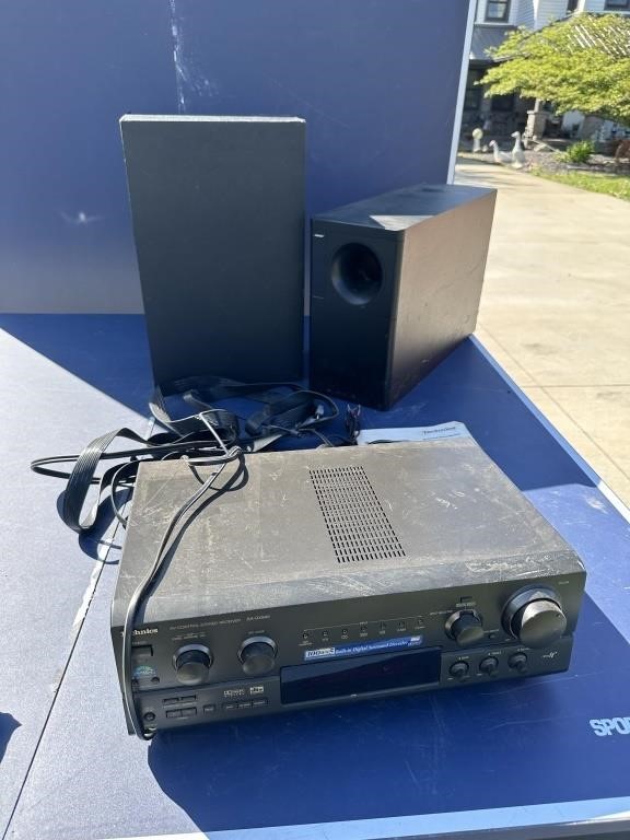 Stereo equipment Bose & technics