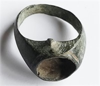 Medieval 13th-14th Century poison ring