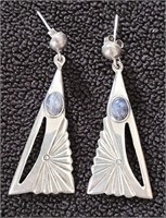 .925 Silver Earrings w/ Inset Stone