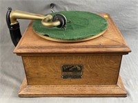 Victor Tabletop Gramaphone