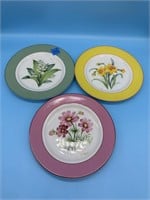 3 Floral Plates