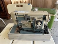 Wizard Sewing Machine Great Condition