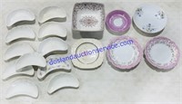 Mixed Lot of Porcelain Dishes