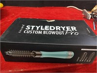 Styledryer Custom Blowout Pro by Calista